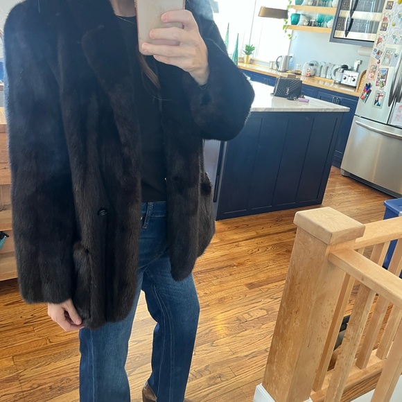 Vintage Chloe fur coat! Gorgeous and in excellent condition. - fits xs-medium - Picture 5 of 12